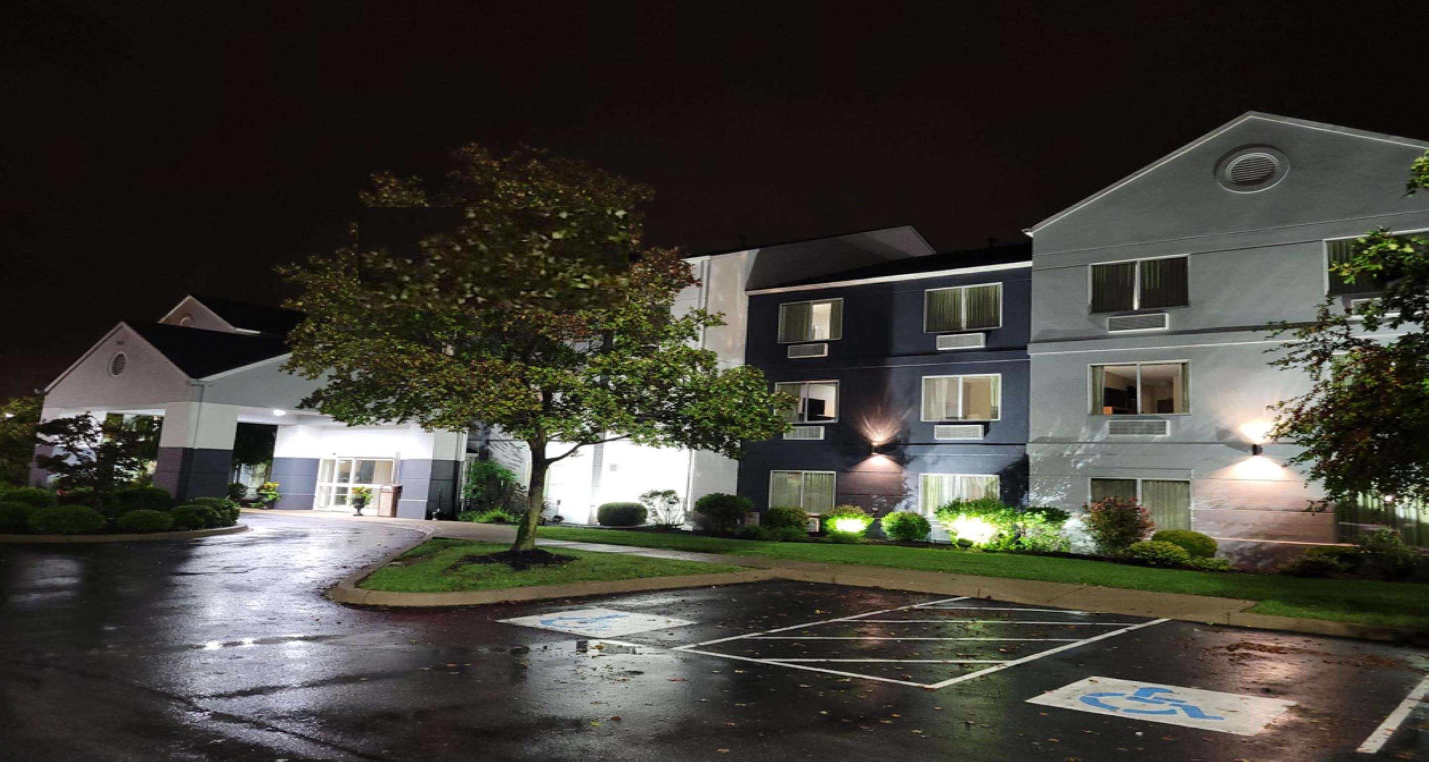 Best Western Louisville South - Shepherdsville Hillview Exterior photo